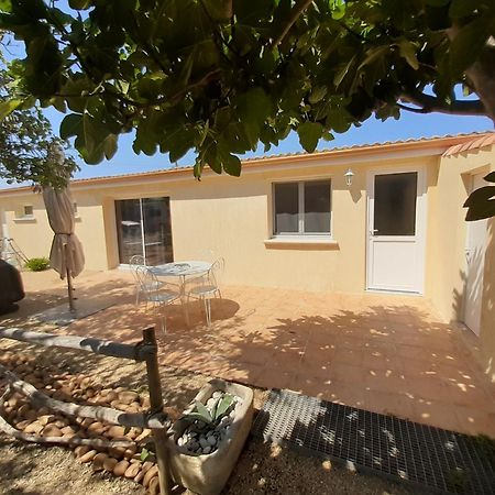 Petite Maison De Campagne Gardoise Théziers Eksteriør billede